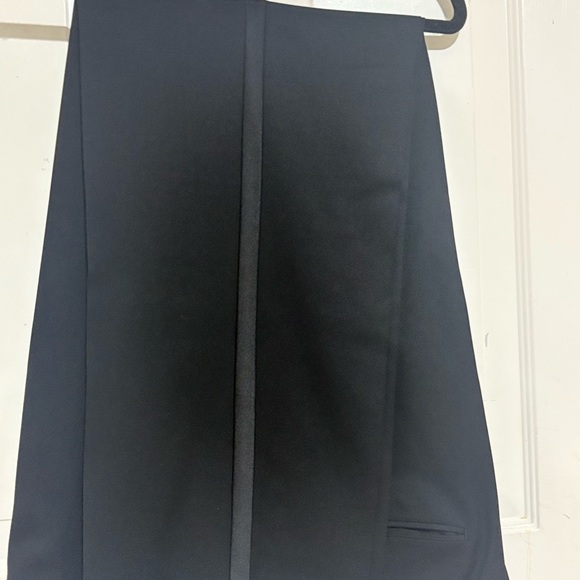 J. Crew Black Ludlow Classic Tuxedo - Picture 4 of 7